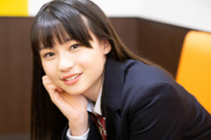 【NEXT GIRL】注目の現役女子高生・三浦理奈、その美しさに新スターの予感！初の広告抜擢