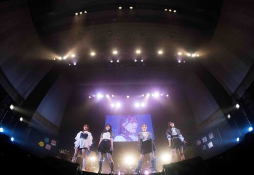 IDOLSとして運上弘菜（HKT48）、石田千穂(STU48)、中村舞（STU48）、山口綺羅（Girls2）が揃い踏み！