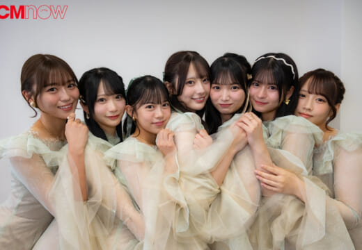 3rdデジタルシングル『好きだよとどっちが先に言うのか?』発売。Rain Treeから7人が登場。